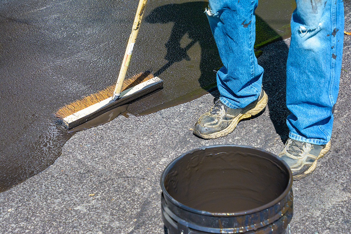 Read more about the article Things to Consider Before Sealing Asphalt