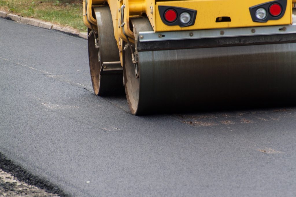 The Benefits of Sealcoating your Driveway