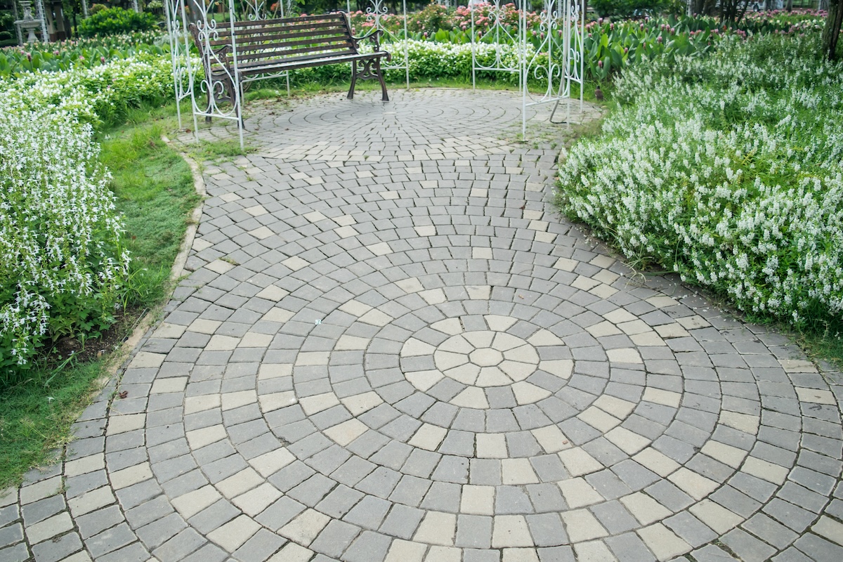 Read more about the article Innovative Driveway Designs