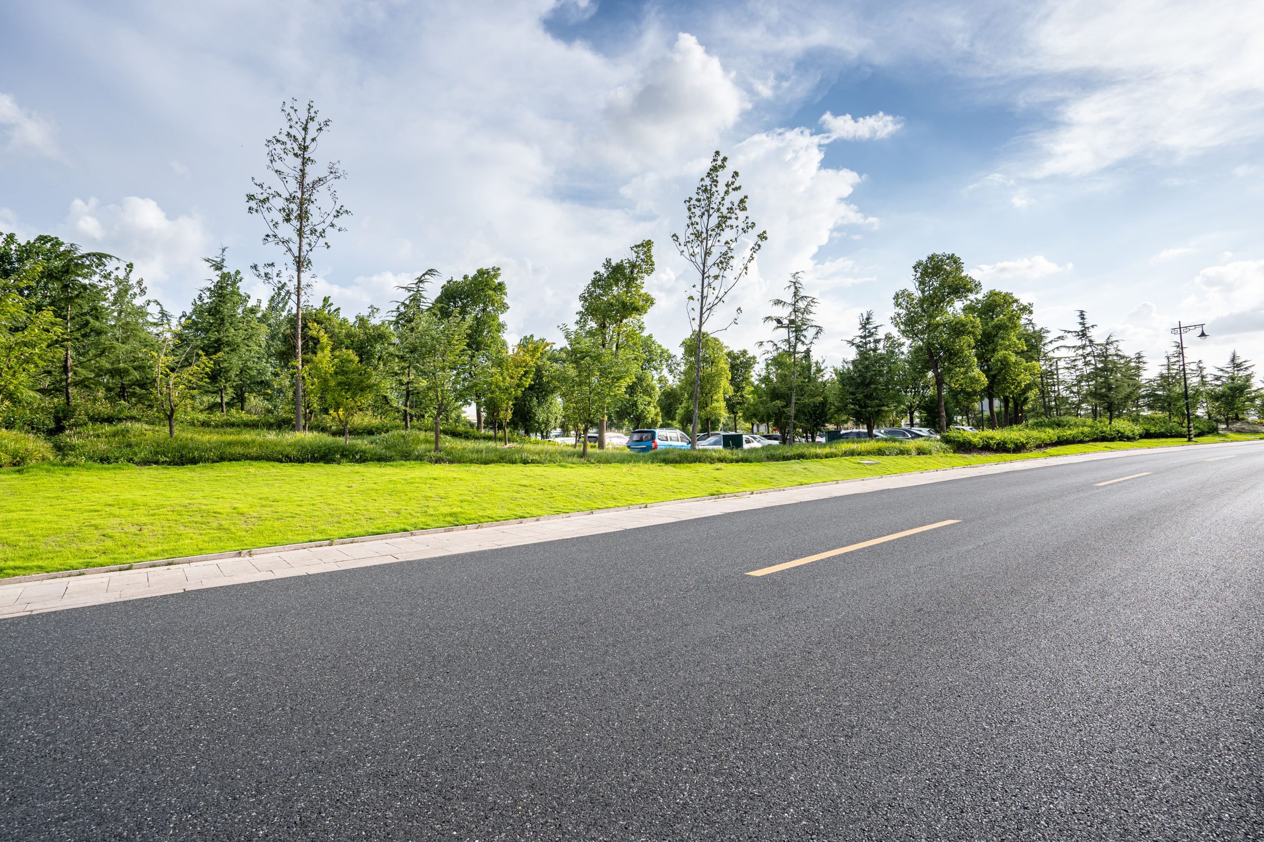 Read more about the article Prepare Your Asphalt for Fall with Baughman Magic Seal