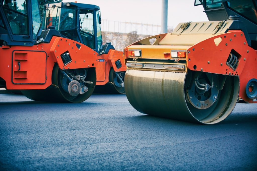 How to Maintain a Newly Sealed Driveway All Summer Long